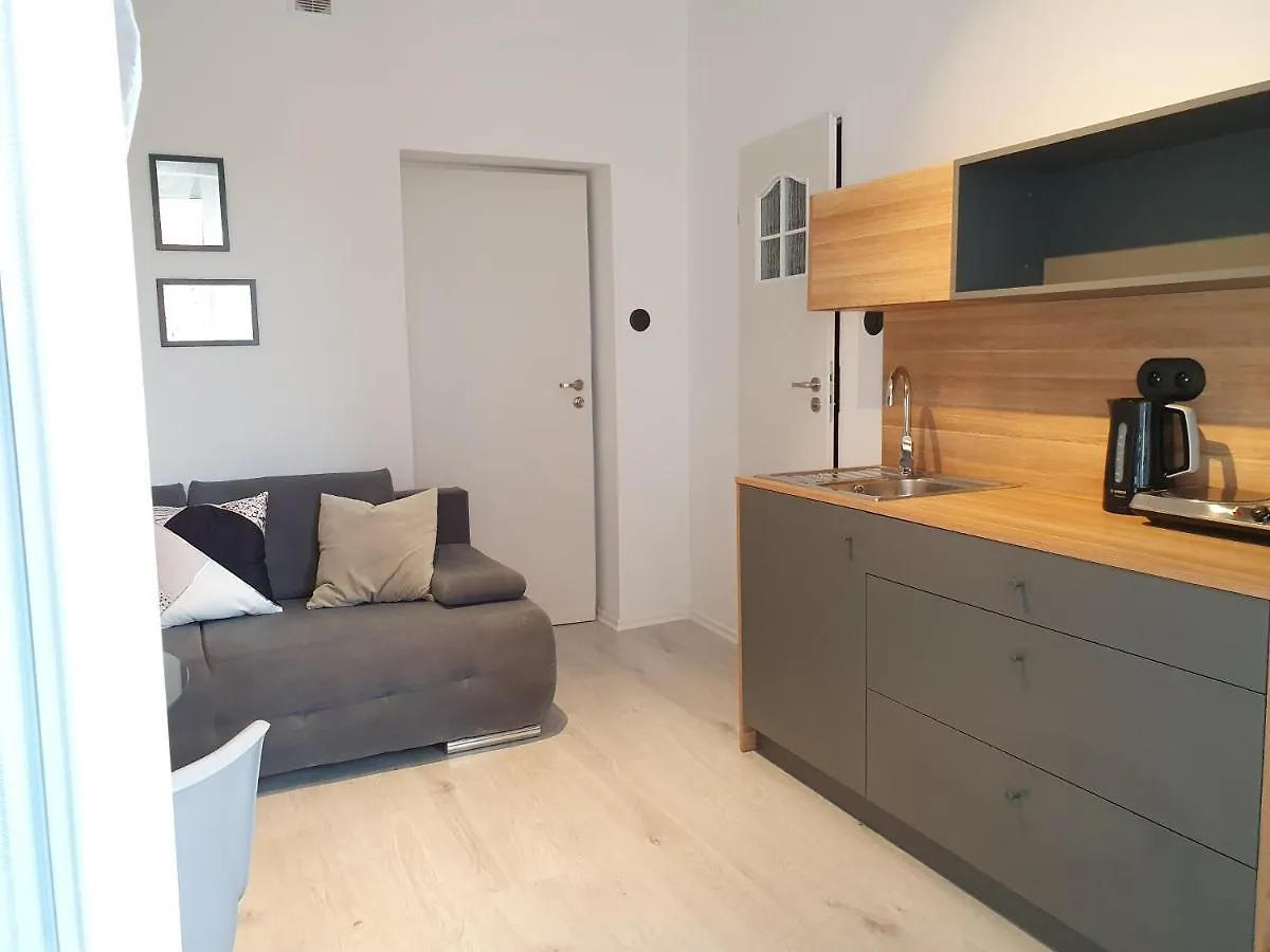 Studio - Plac Obroncow Poczty Polskiej IV Gdansk